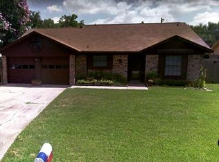 1713 Fulton St, Alvin, TX 77511
