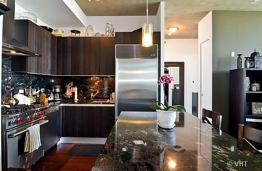 4th image of 600 N Fairbanks Ct Unit 2804