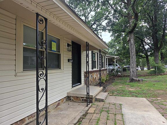 2nd image of 4423 West Dr