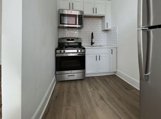 364 King St #2E, Charleston, SC 29401