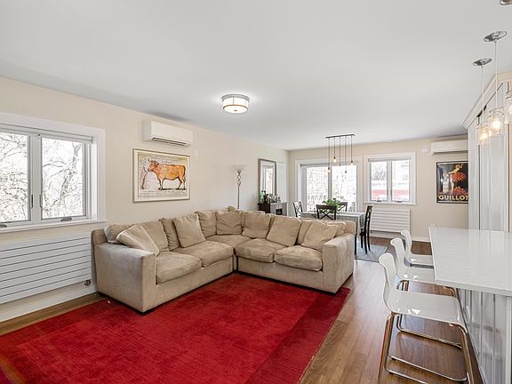 4th image of 3402 29th St