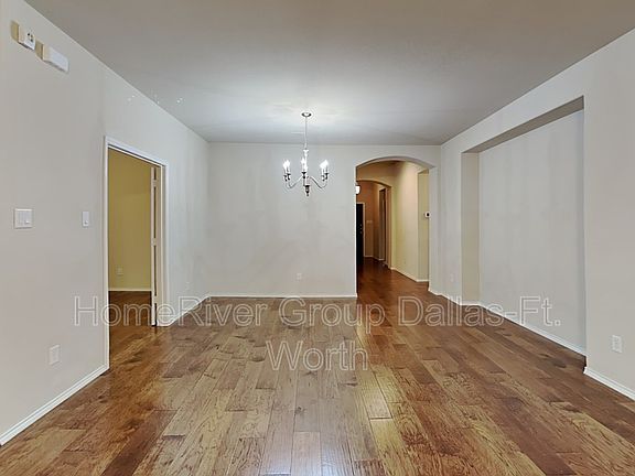 3rd image of 1812 6th St