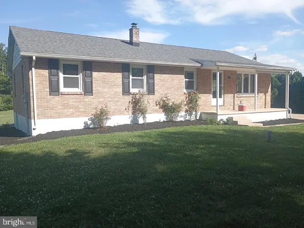 325 E Butter Rd, York, PA 17404