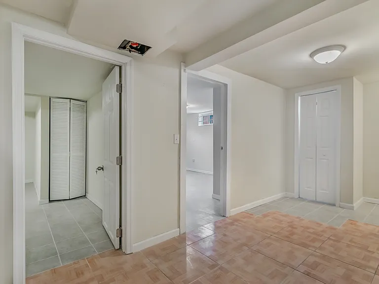 4905 Whitfield Chapel Rd — Photo 27