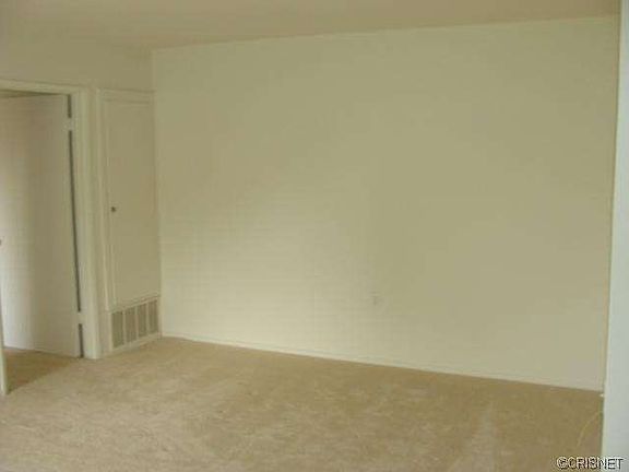 3rd image of 19216 Avenue Of The Oaks Unit A