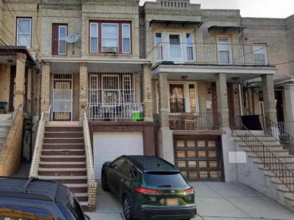34 64th Street image 1 of 12