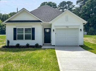 715 N McFarland St, Gastonia, NC 28054