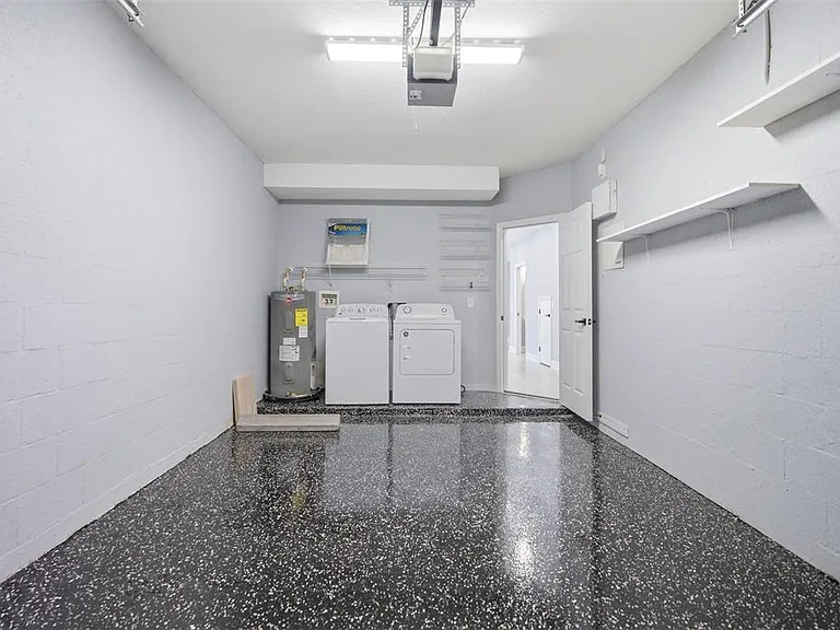 20402 Needletree Dr — Photo 10