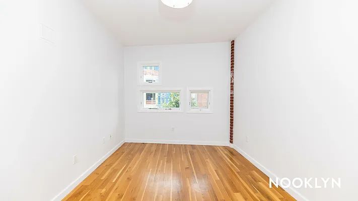 Rented by Nooklyn NYC LLC | media 69