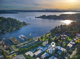 9909 NE 1st St APT 203, Bellevue, WA