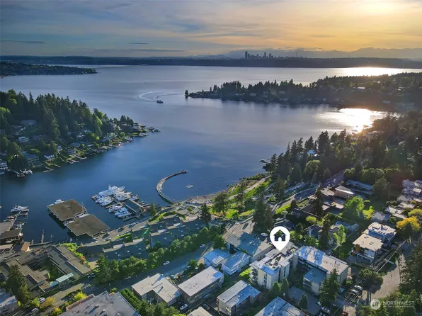 9909 NE 1st Street #203, Bellevue, WA 98004
