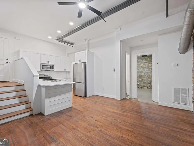 360 Ponce De Leon Ave NE #15 — Photo 6