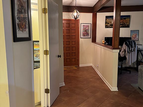 4th image of 706 Virginia Ave