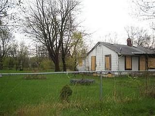 1st image of 255 Devonshire Ave