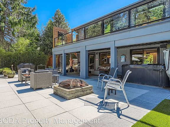 3rd image of 468 168th Ave SE