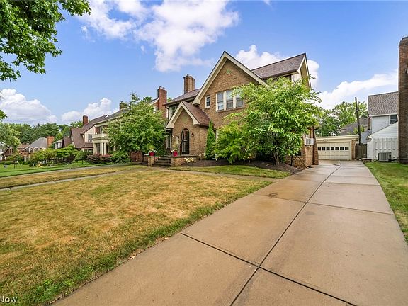 4th image of 4589 S Hills Dr