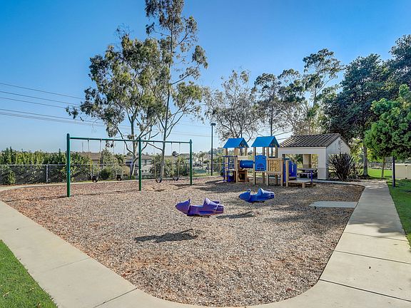 2nd image of 202 Chaisson Dr #Da7efc828