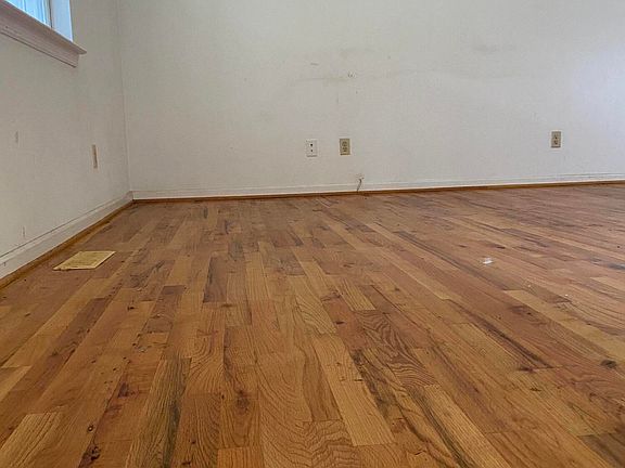 4th image of 4301 Cele Ct