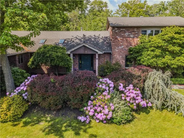 39 Lakewood Road, Greenwood Lake, NY 10925