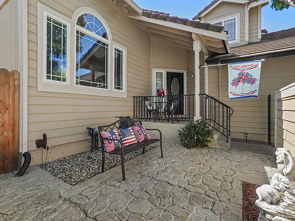 5th image of 307 Bluebell Court