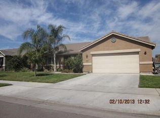 4910 W Nellis Ct, Visalia, CA 93277