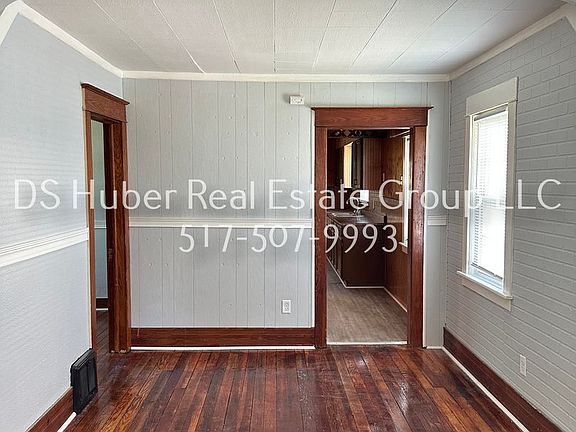 2nd image of 1505 Redwood St