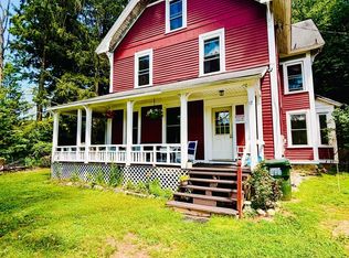 17 Summit Rd, Gilbertville, MA 01031