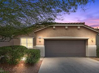 924 Crescent Falls St, Henderson, NV 89011