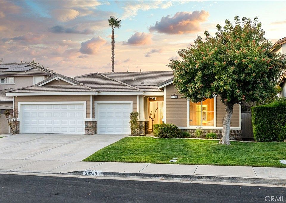 1st image of 39740 Primrose Cir