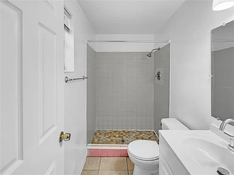 1821 Bellgrove St — Photo 11
