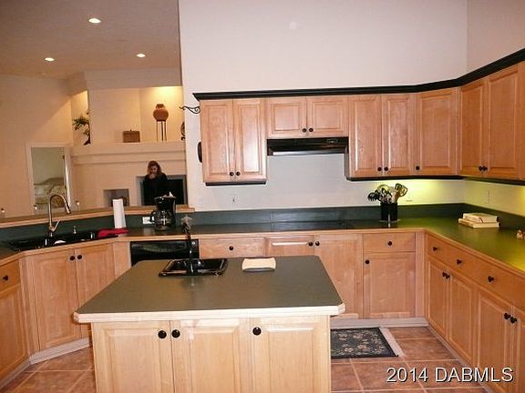 4th image of 6075 Sabal Creek Blvd