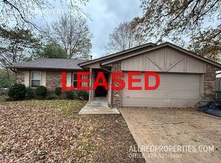 1729 E Cortland St, Fayetteville, AR 72703