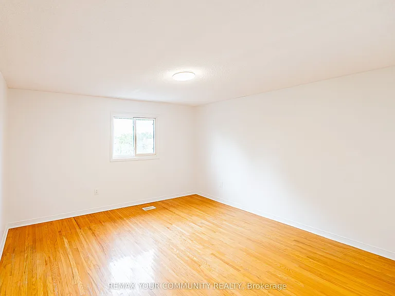 20 Terra Rd #UPPER — Photo 19