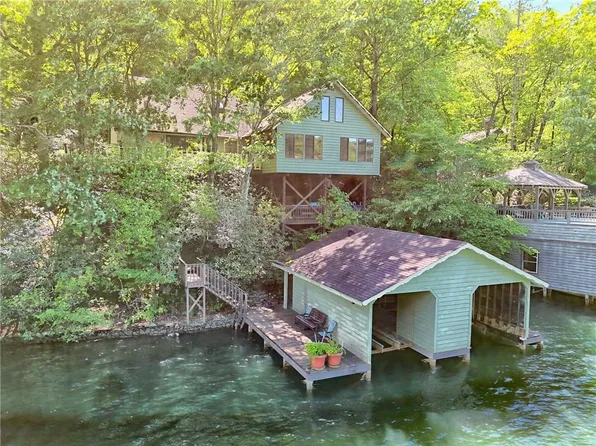 15 Imperial Ln, Clayton, GA 30525