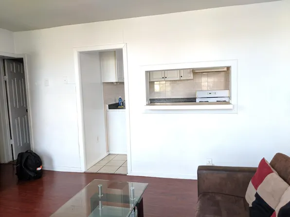86 Chestnut Ave #2, Jersey City, NJ 07306