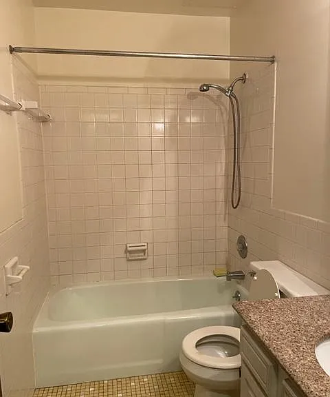 5305 N Lovers Lane Rd #107 — Photo 8