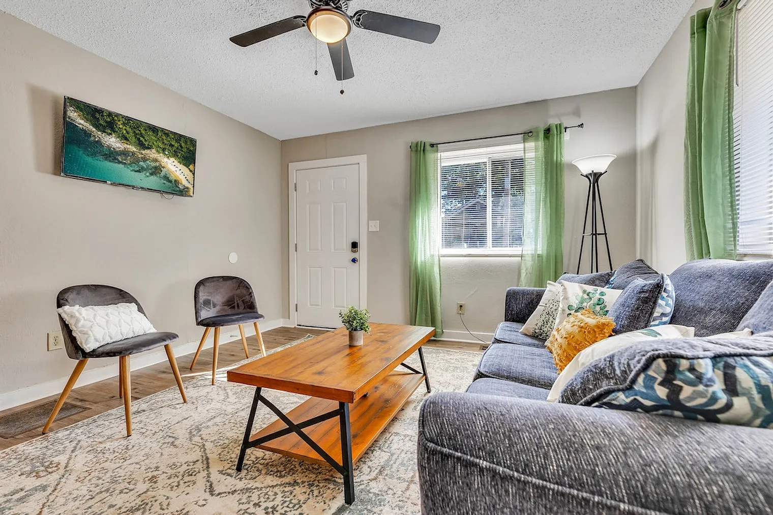 1 bed, 1.0 bath, $2,759 — Photo 4