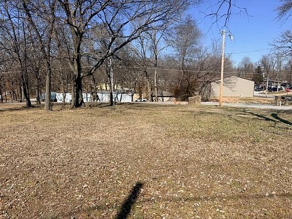 3rd image of 31511 S 618th Rd