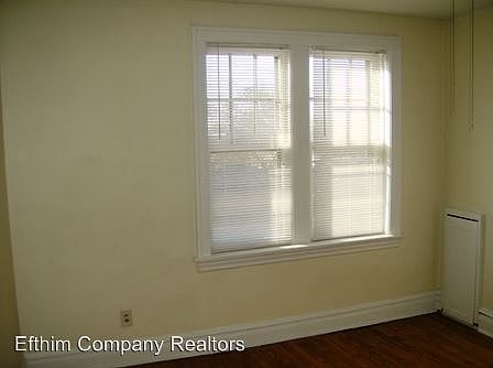 3rd image of 1264 Hawthorne Pl APT B