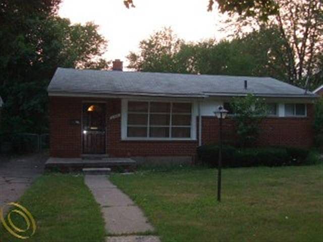 1st image of 21911 Whitmore St