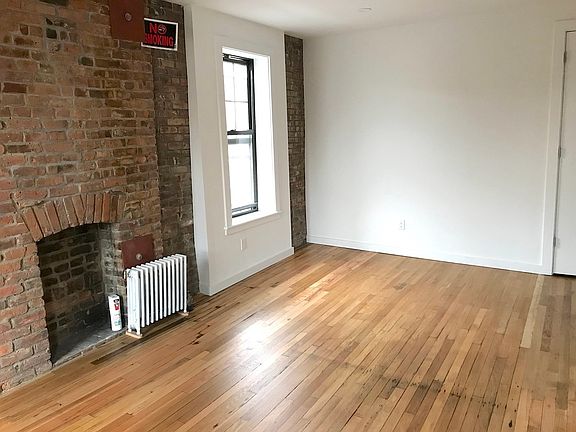 3rd image of 446 9th St #2