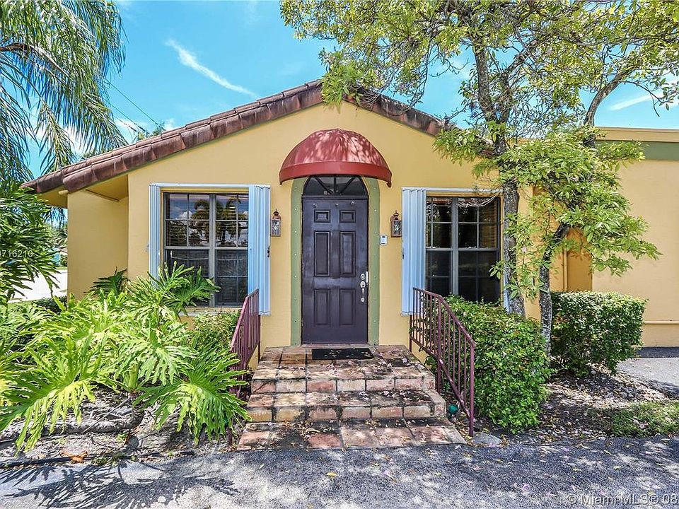 1st image of 320 Davie Blvd