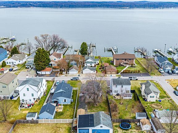 3rd image of 7343 Greenbank Rd