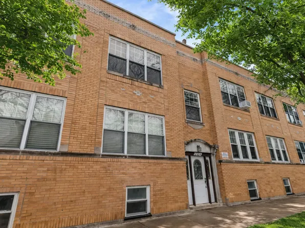 6940 W Medill Ave APT 2E, Elmwood Park, IL 60707