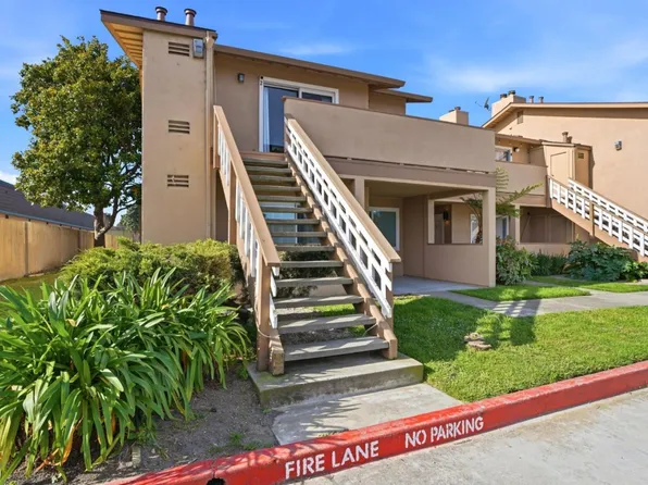 1055 Padre Dr Unit 2, Salinas, CA 93901