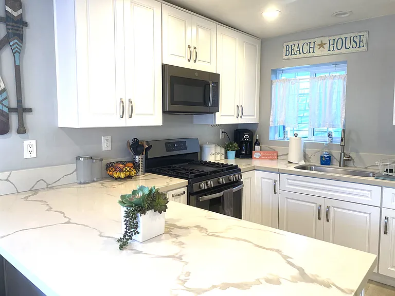 4834 Lotus St #1 — Photo 4