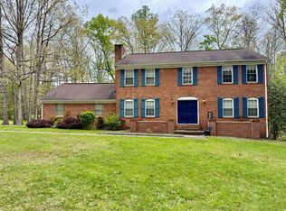 20 Hummingbird Ln, Beckley, WV 25801