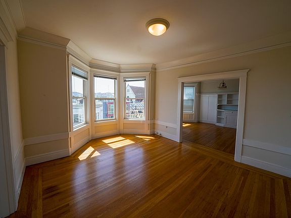 2nd image of 2852 California St Unit 9