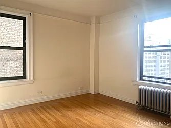 Rented by City Connections Realty