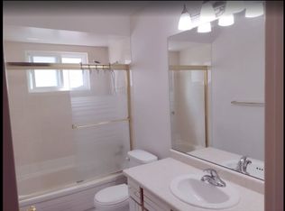6759 Imperial St #7, Burnaby, BC V5E1N3